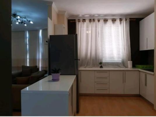 Erina Luxury Apartment Tirana Esterno foto